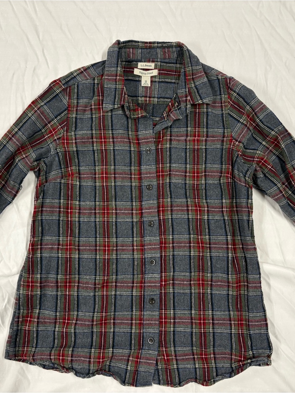 L.L. Bean Women’s Scotch Plaid Flannel Button Up Shirt Slightly Fitted Size M